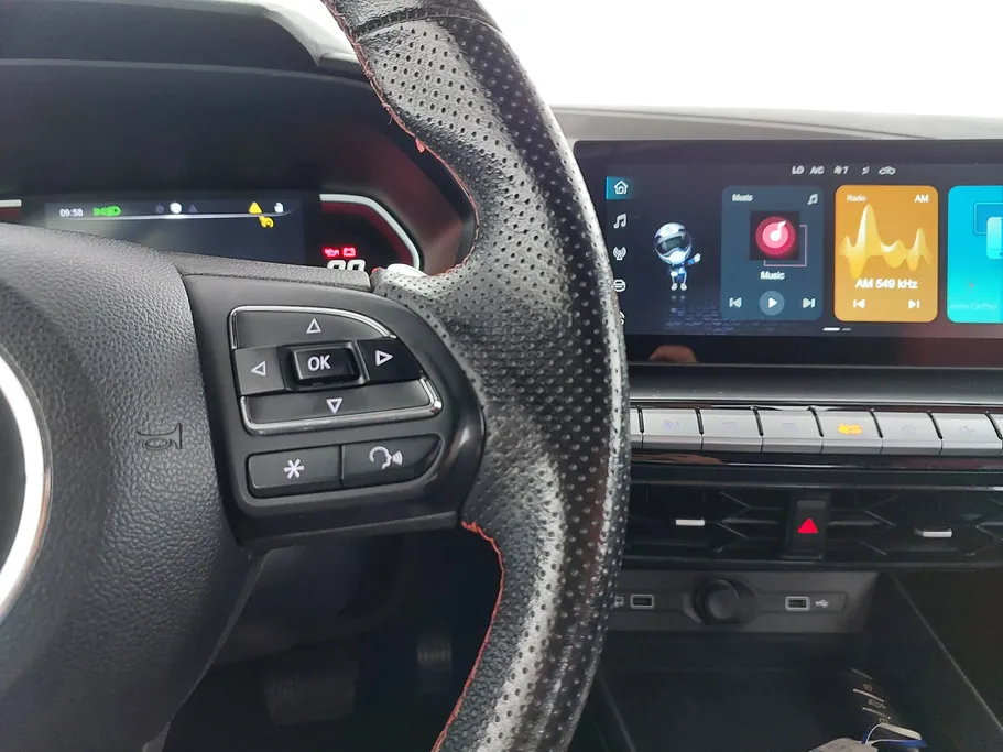 2023 MG GT LUX 