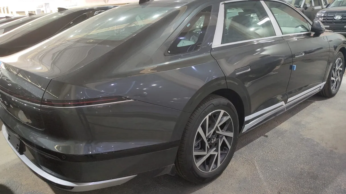 2026 Hyundai Azera Classic 