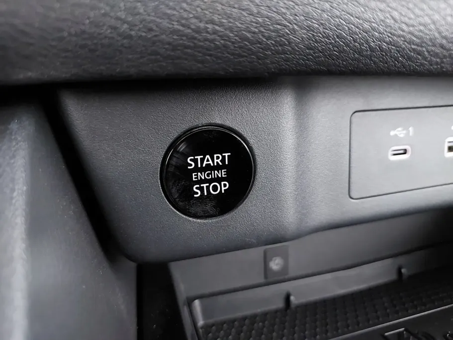 2026 Nissan Xtrail SV Plus 