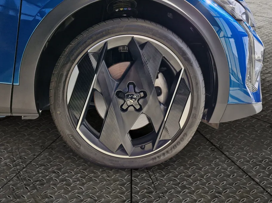 2025 Peugeot 408 GT 