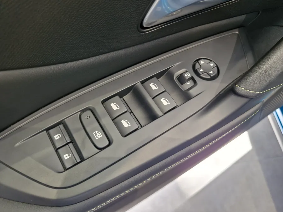2025 Peugeot 408 GT 