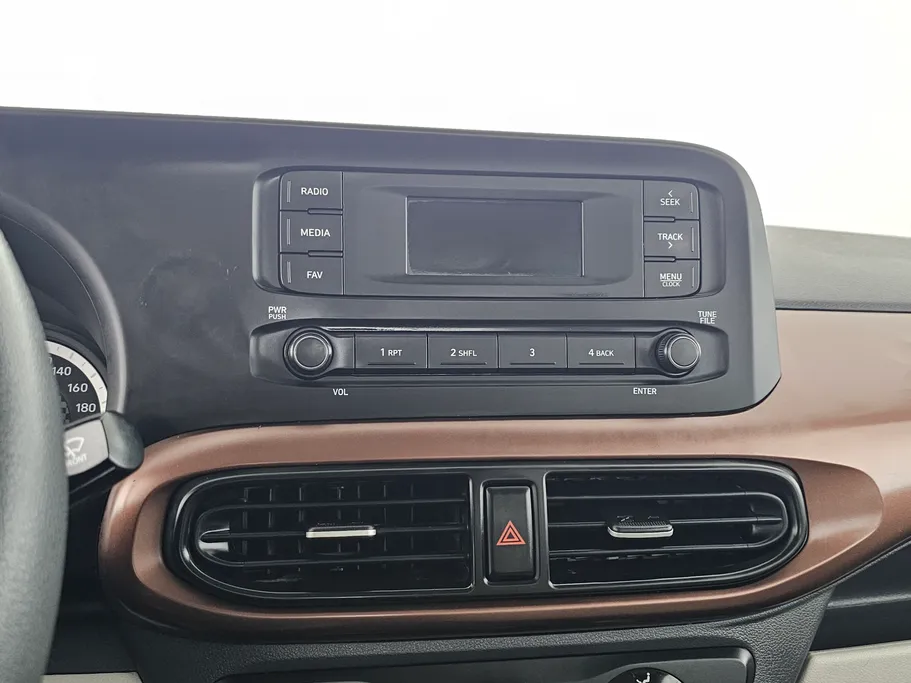 هيونداي Grand i10 فلييت 2023 