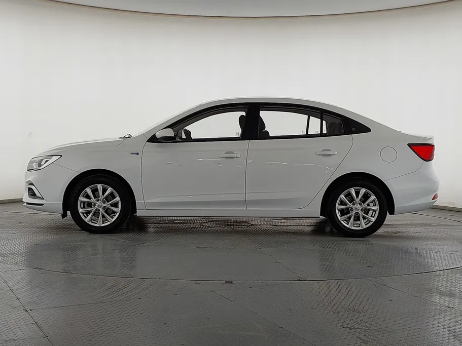 2023 MG 5 STD 
