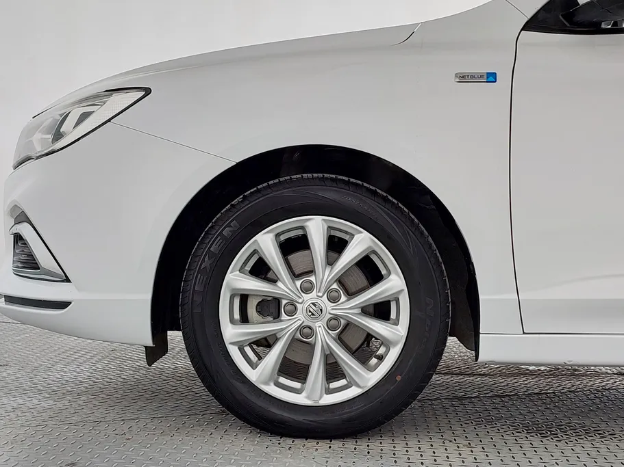 2023 MG 5 STD 