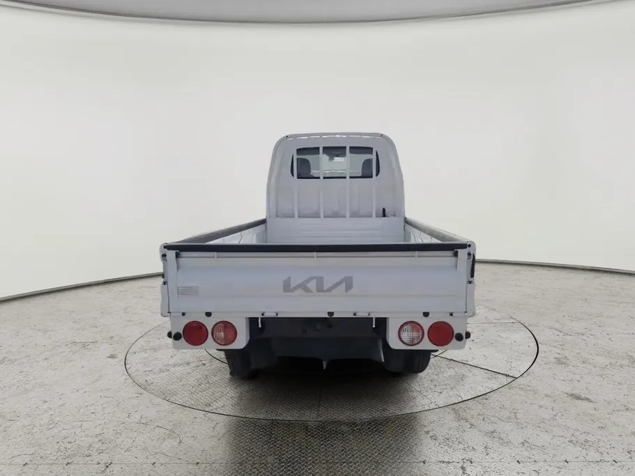 كيا K4000G LX 2026 