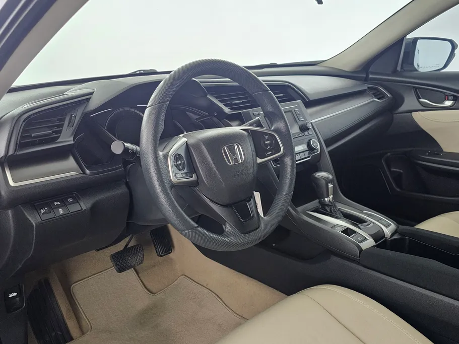 هوندا سيفيك DX 2021 