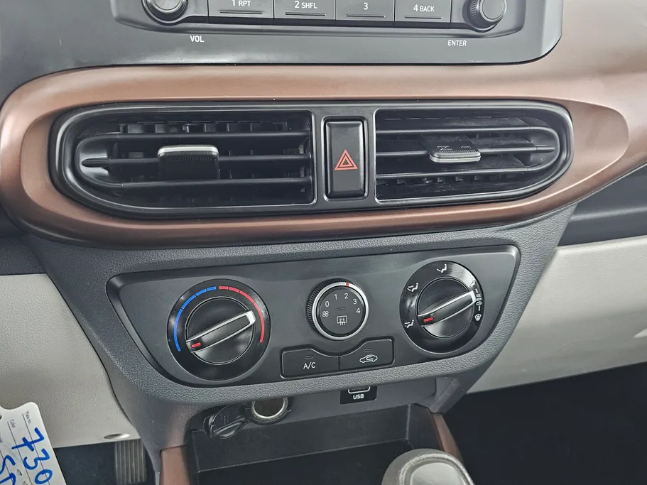 هيونداي Grand i10 فلييت 2023 