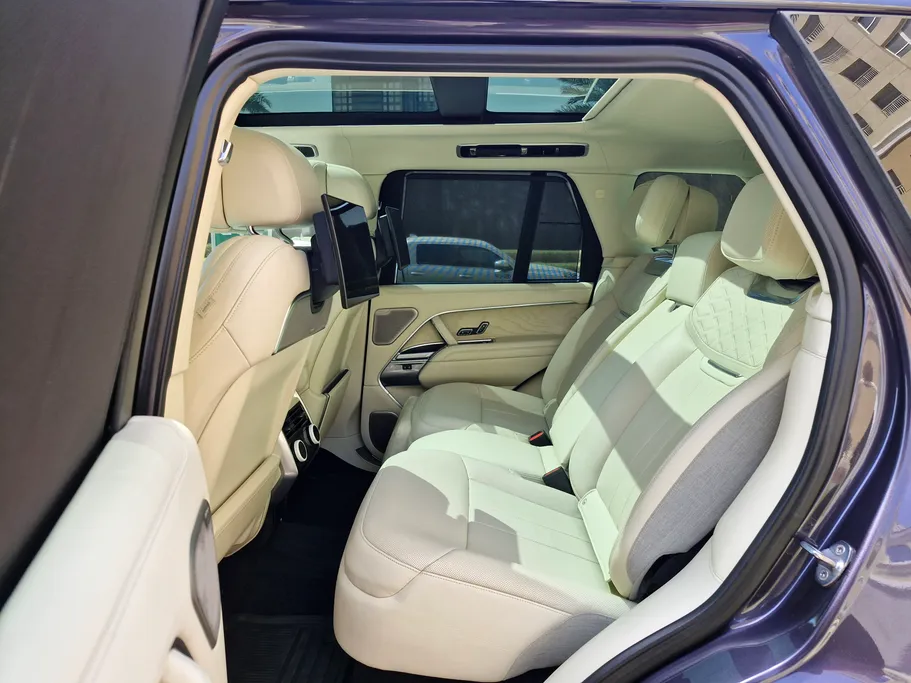 2023 Land Rover Range Rover SV Autobiography 