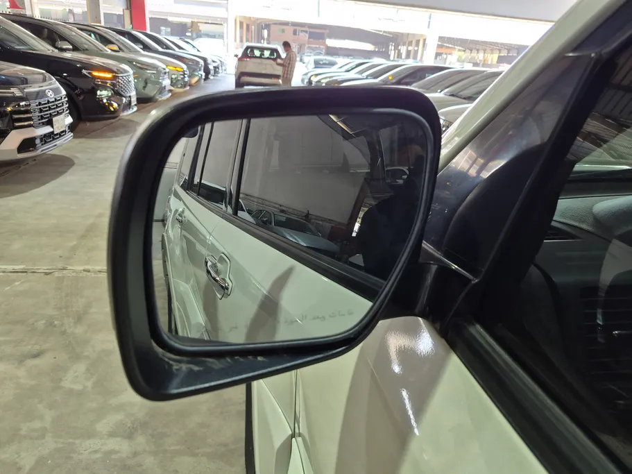 2018 Mitsubishi Pajero GLS 5Doors 
