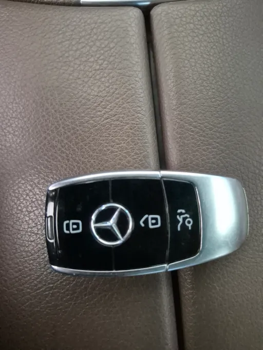مرسيدس E 300 2022 