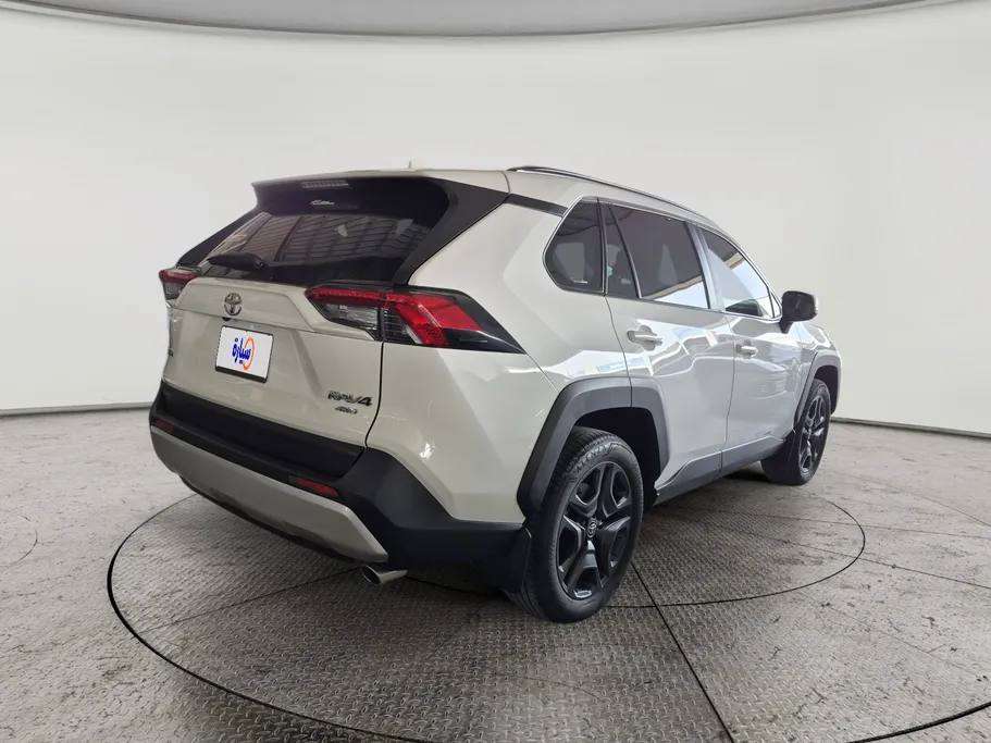 2024 Toyota RAV4 ADVENTURE 