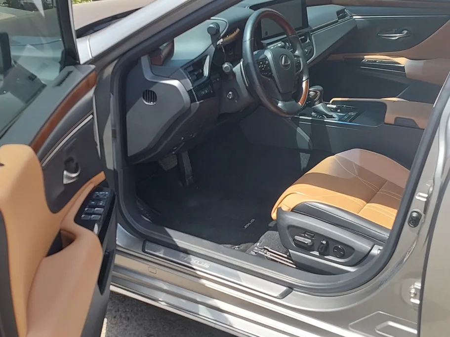 لكزس ES 350 2025 
