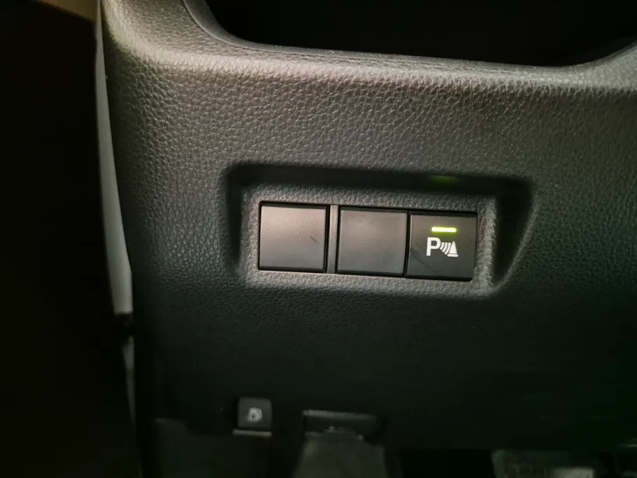 2024 Toyota RAV4 LE HEV 
