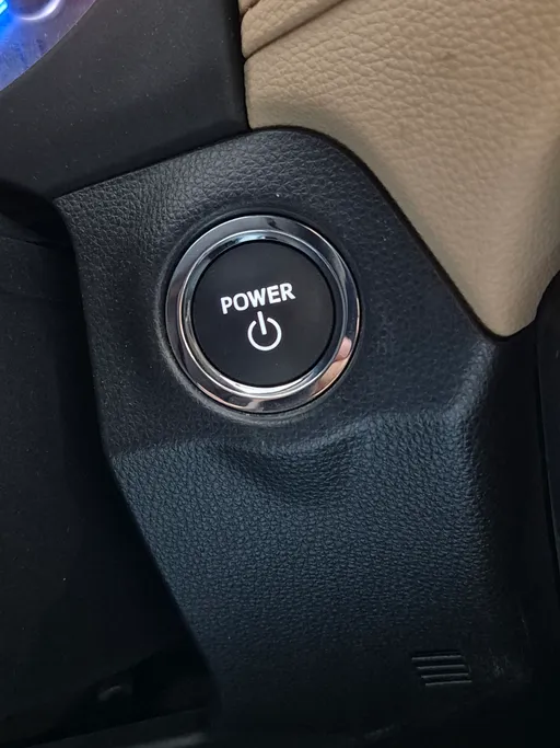 2024 Toyota RAV4 LE HEV 