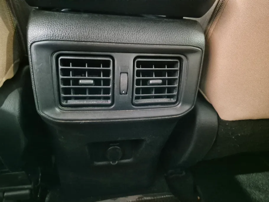 2024 Toyota RAV4 LE HEV 