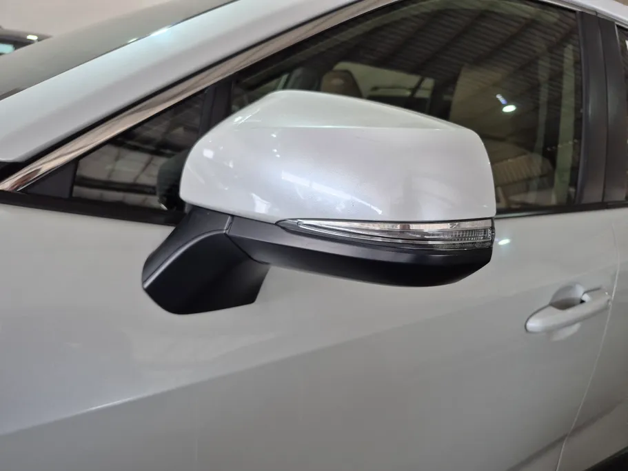 2024 Toyota RAV4 LE HEV 