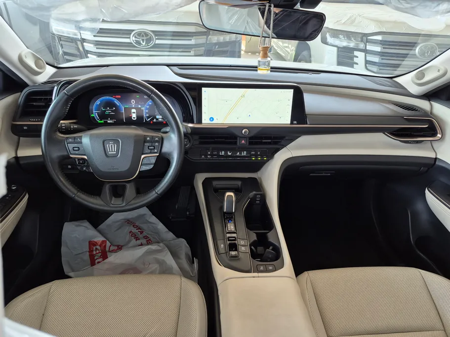 2023 Toyota Crown Premium 
