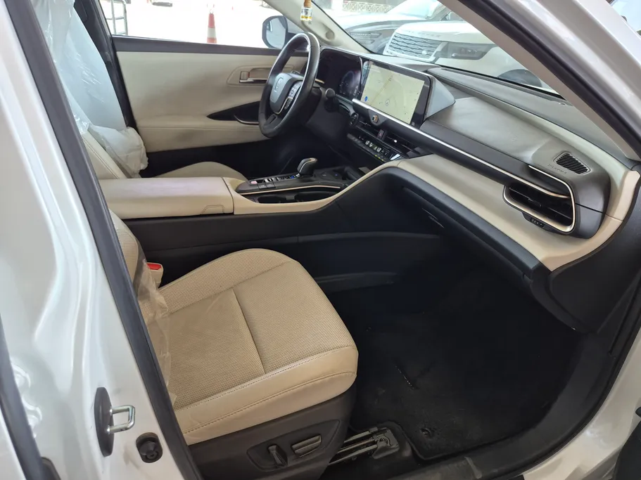 2023 Toyota Crown Premium 