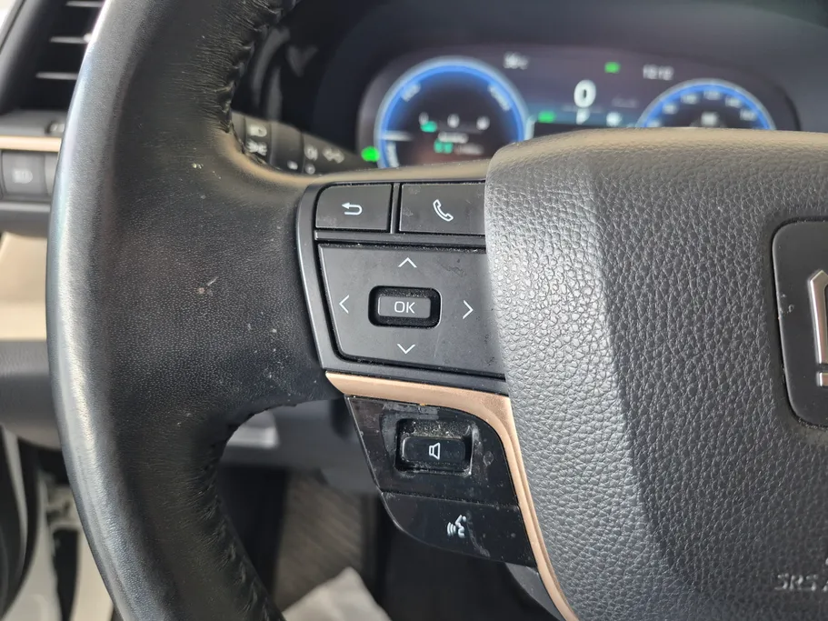 2023 Toyota Crown Premium 