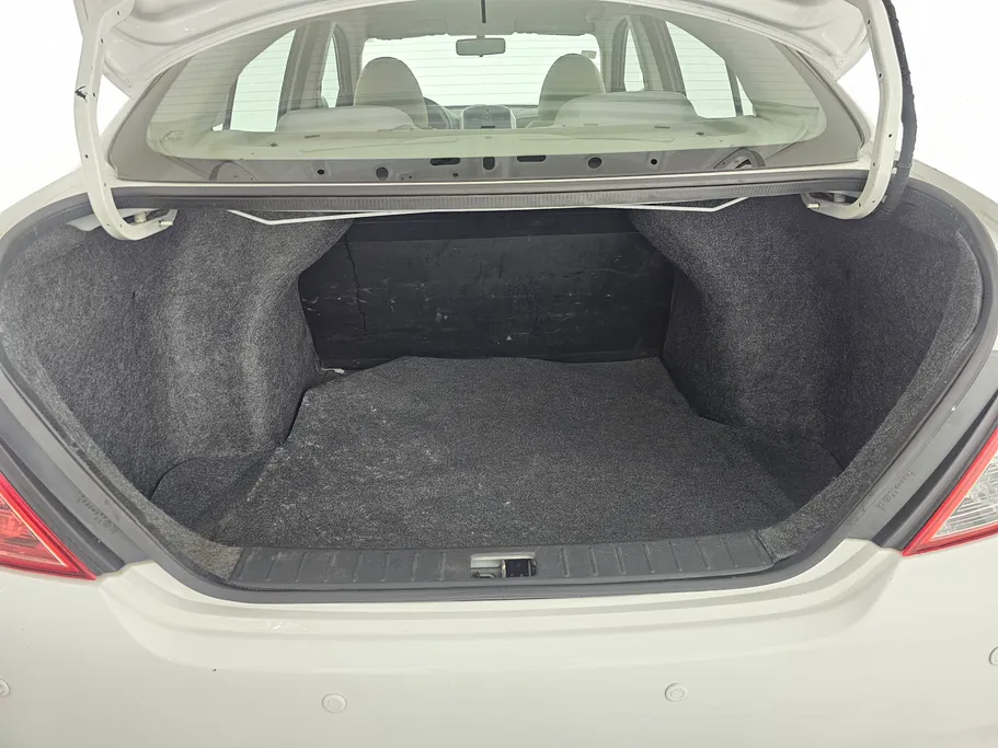 2018 Nissan Sunny SV 
