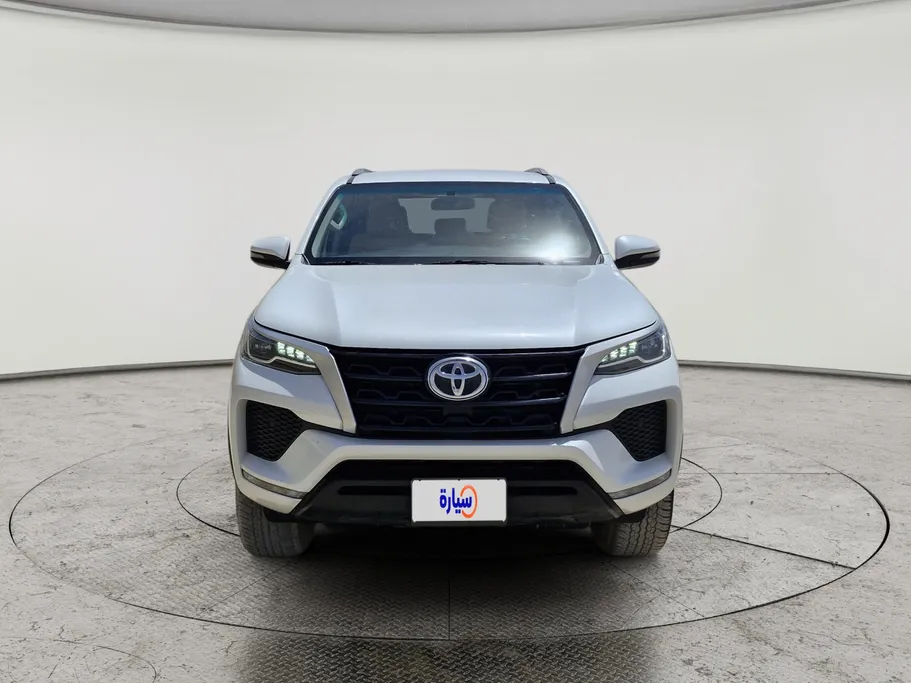 2024 Toyota Fortuner GX2 