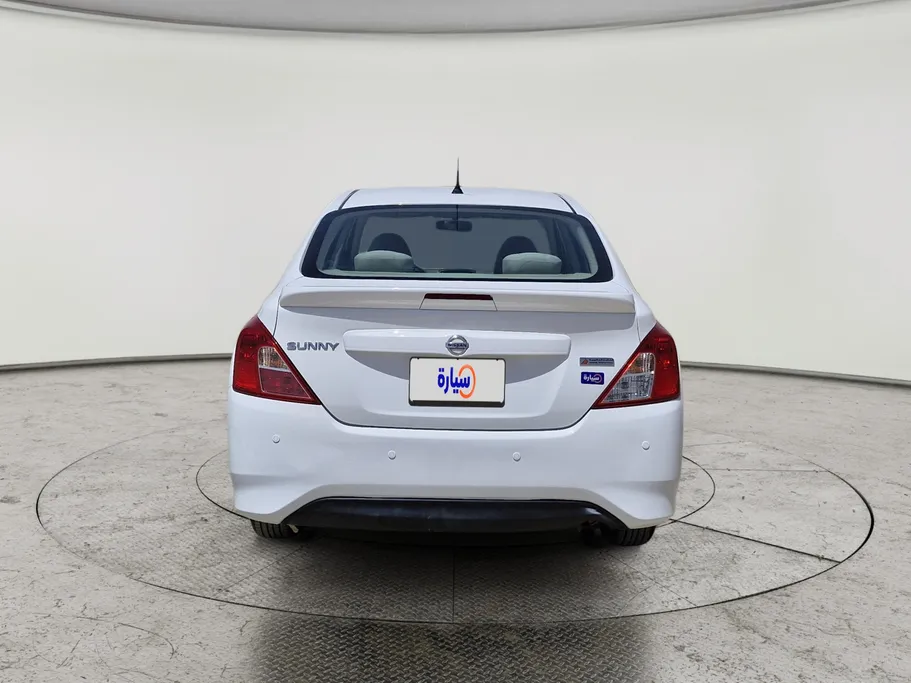 2022 Nissan Sunny SV 