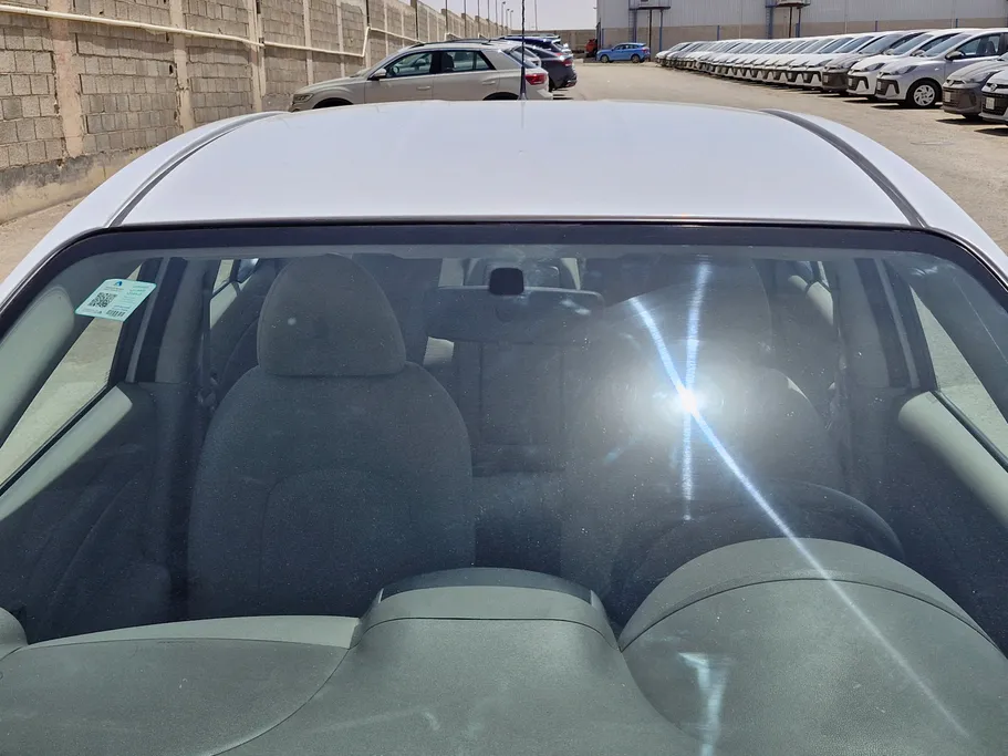2022 Nissan Sunny SV 