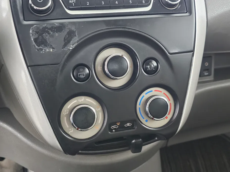 2023 Nissan Sunny SV Comfort 