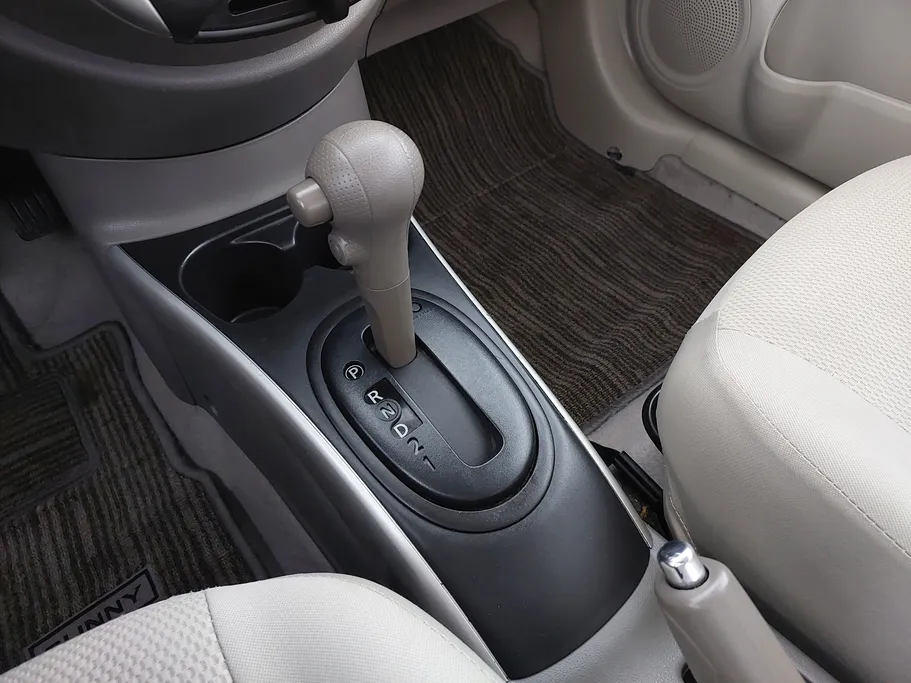 2023 Nissan Sunny Classic-comfort 