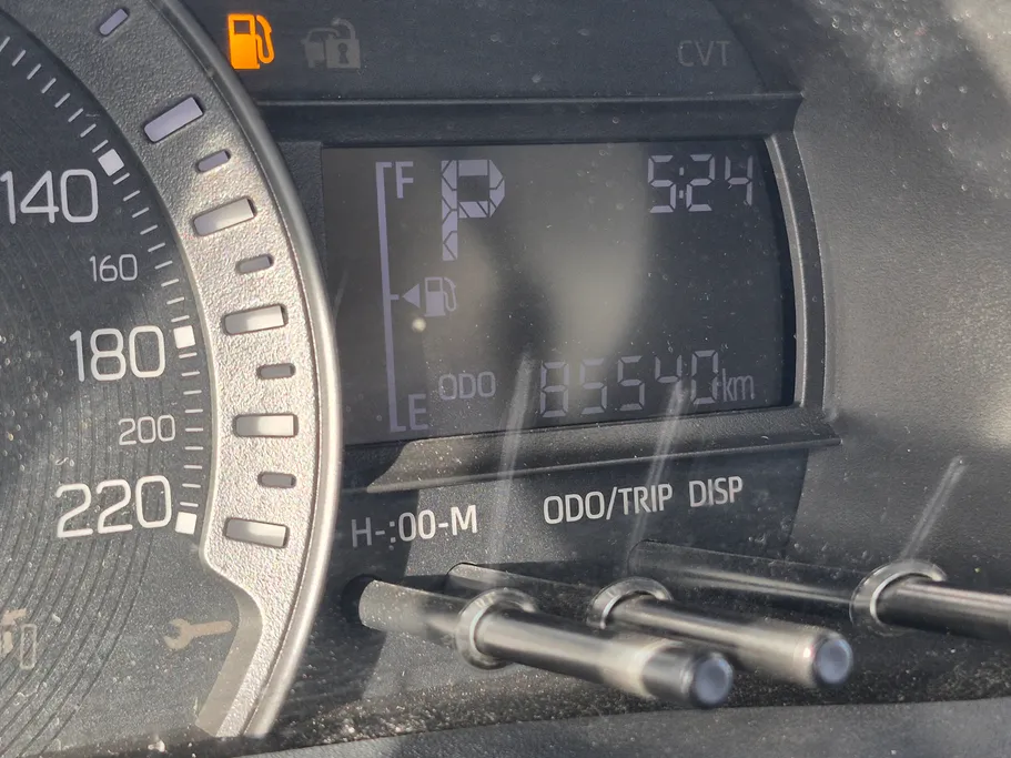 2023 Toyota Yaris  Y 