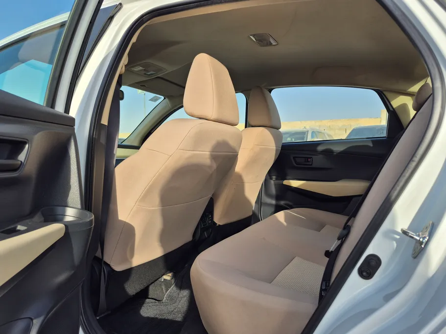 2023 Toyota Yaris  Y 