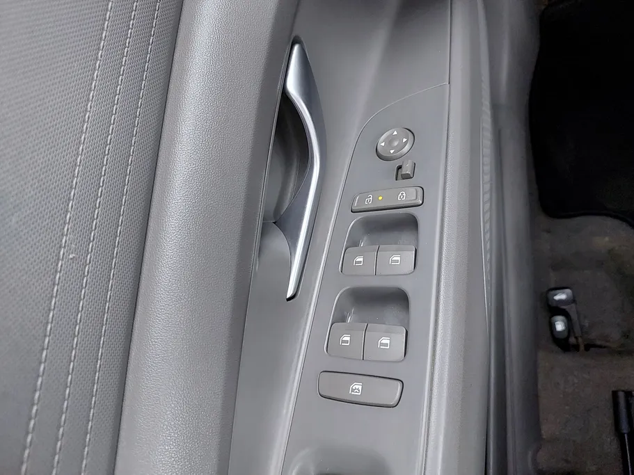 2024 Hyundai Elantra Fleet 