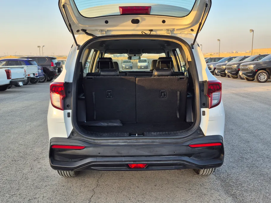 2023 Kia Carens LX S1 