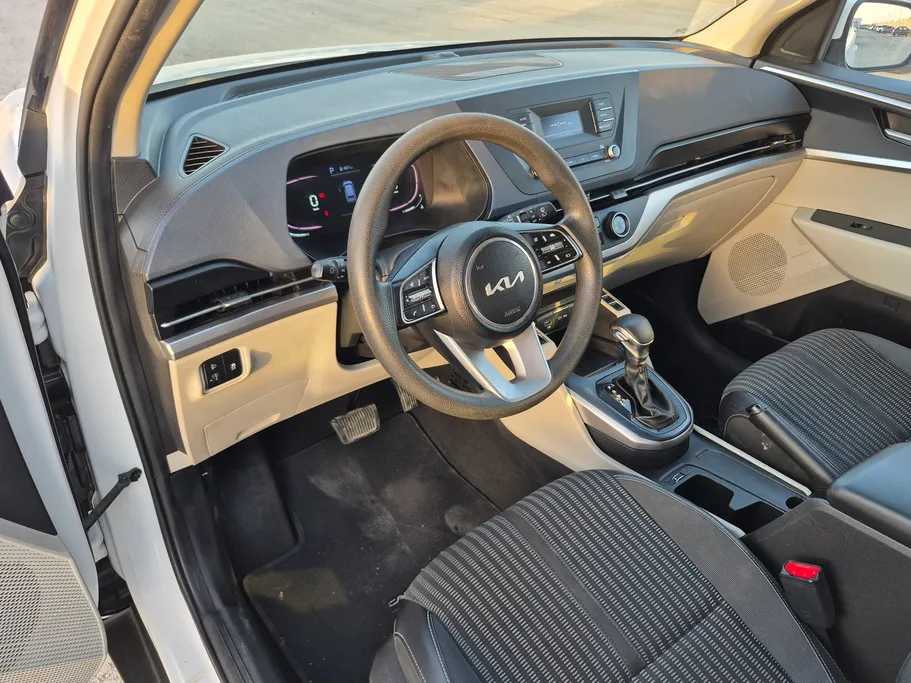 2023 Kia Carens LX S1 