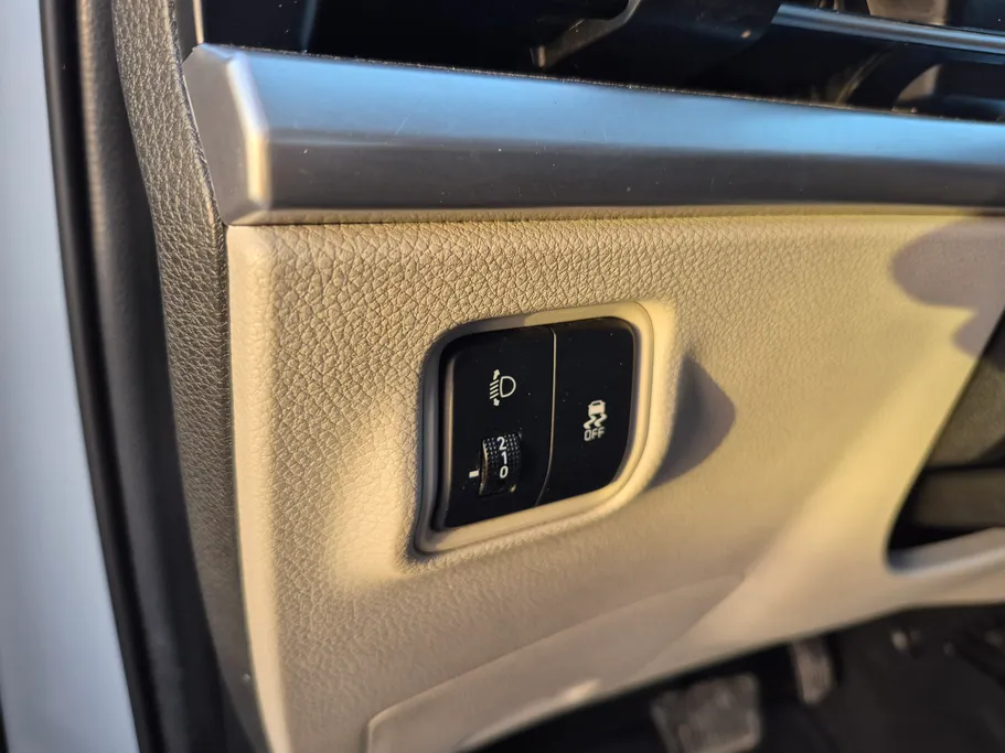 2023 Kia Carens LX S1 