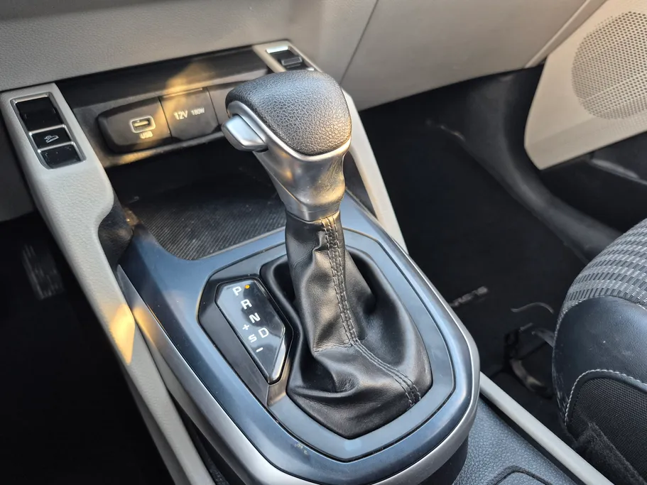 2023 Kia Carens LX S1 