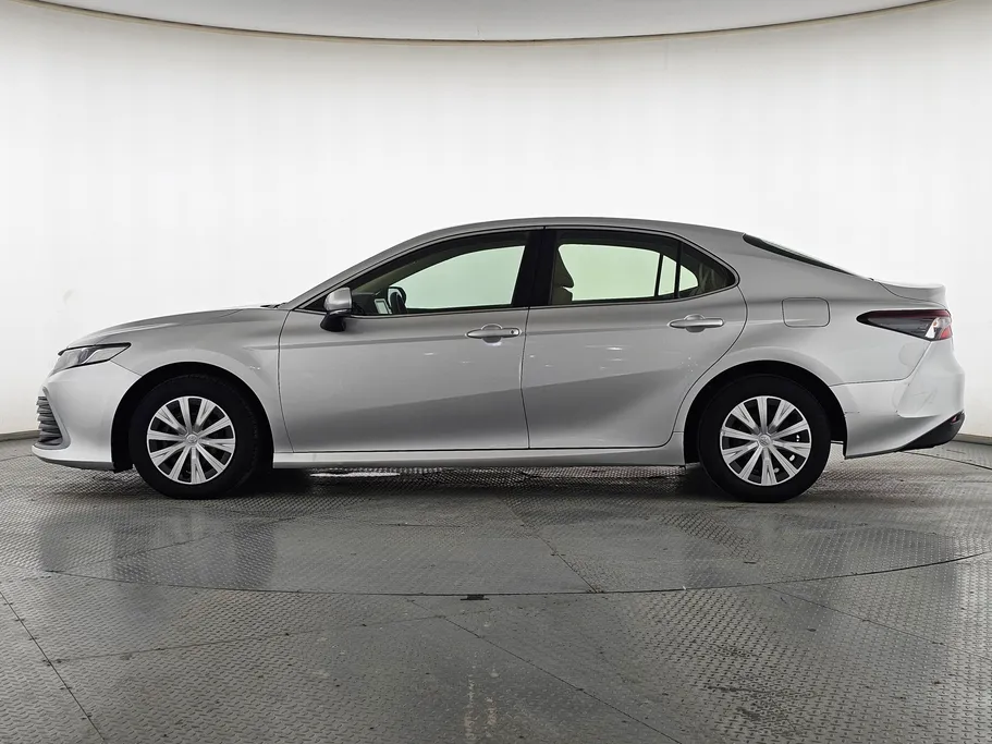 2022 تويوتا Camry  LE 