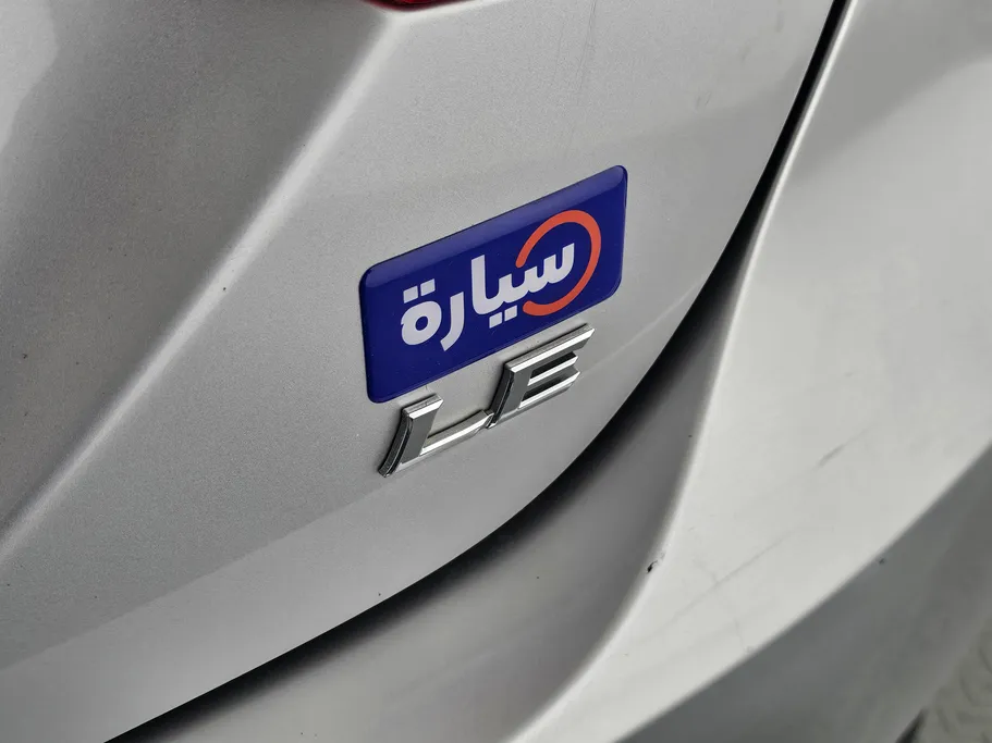 2022 تويوتا Camry  LE 