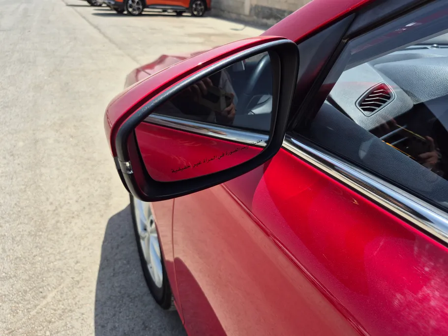 2022 MG 5 COM 
