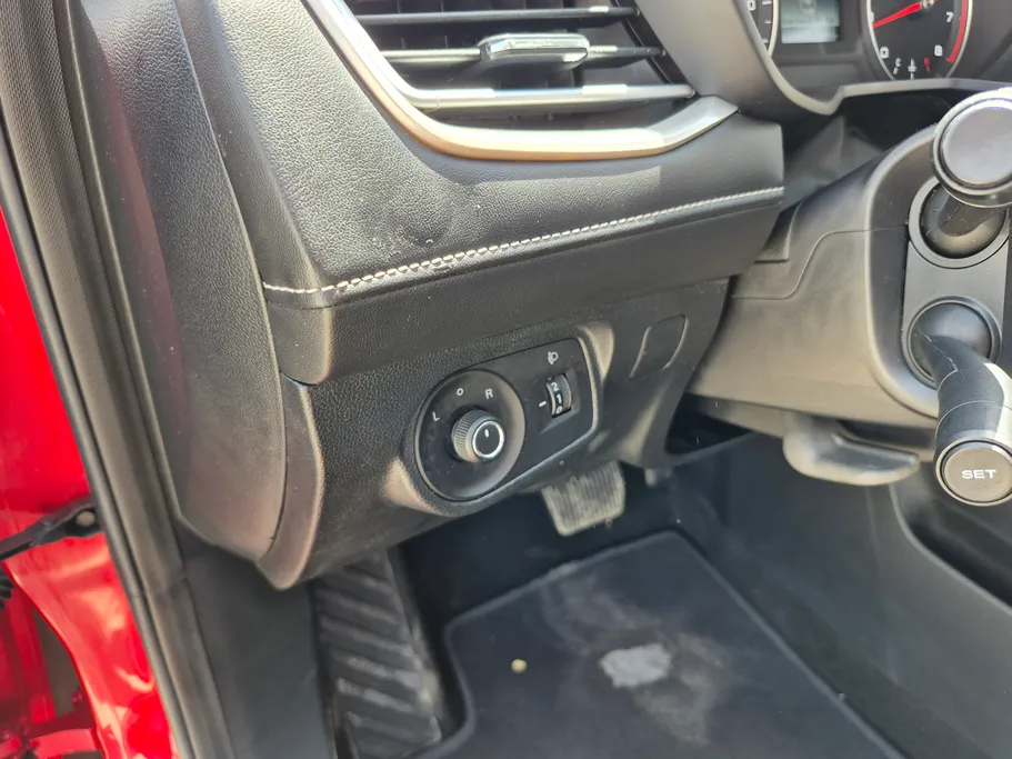 2022 MG 5 COM 