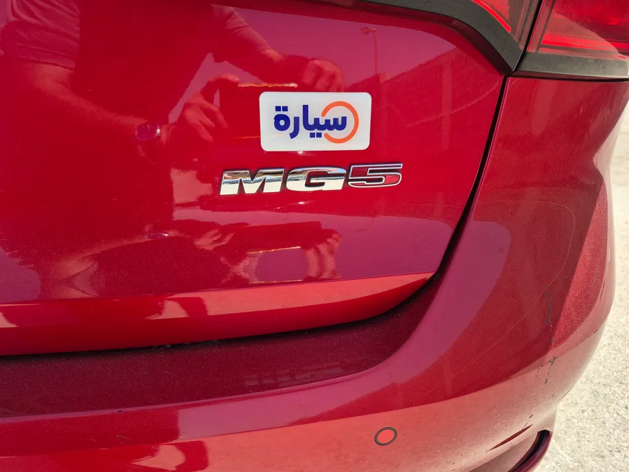 2022 MG 5 COM 