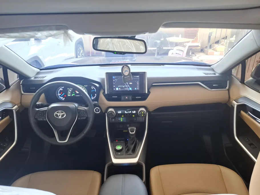 2024 Toyota RAV4 AD HEV 
