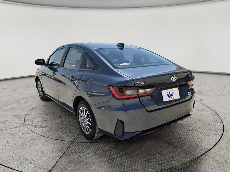 2023 Toyota Yaris  Y 