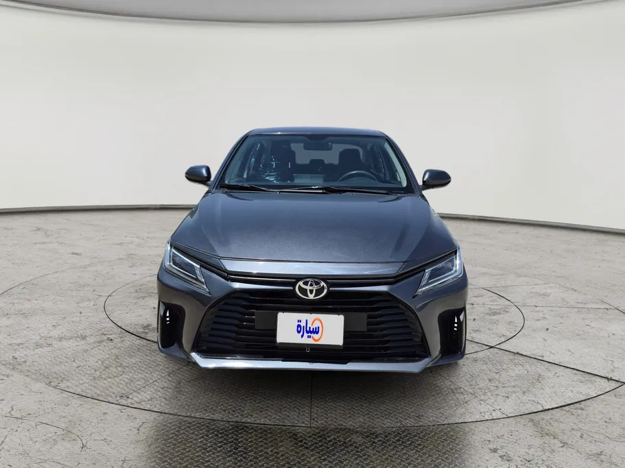 2023 Toyota Yaris  Y 