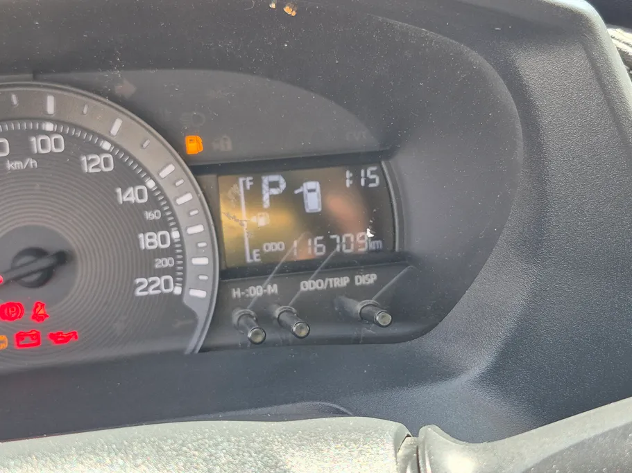 2023 Toyota Yaris  Y 