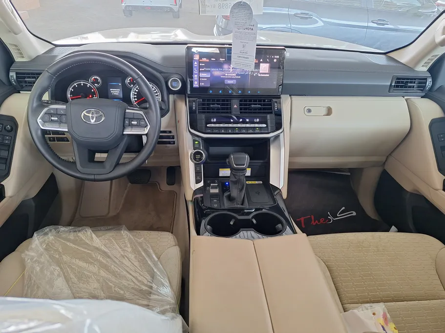 تويوتا لاندكروزر GXR 2024 