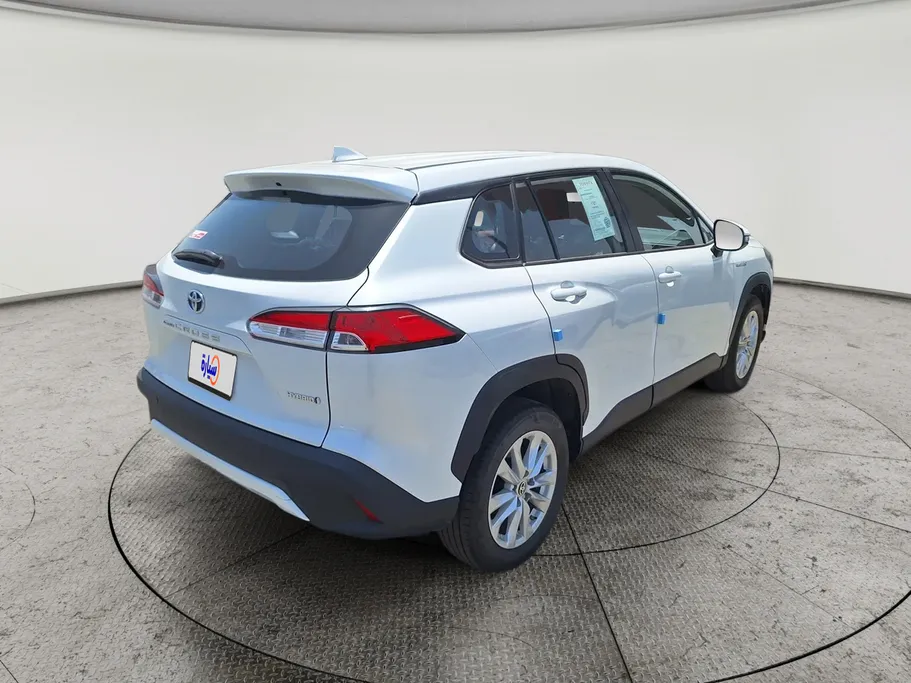 2024 Toyota Corolla Cross LE 