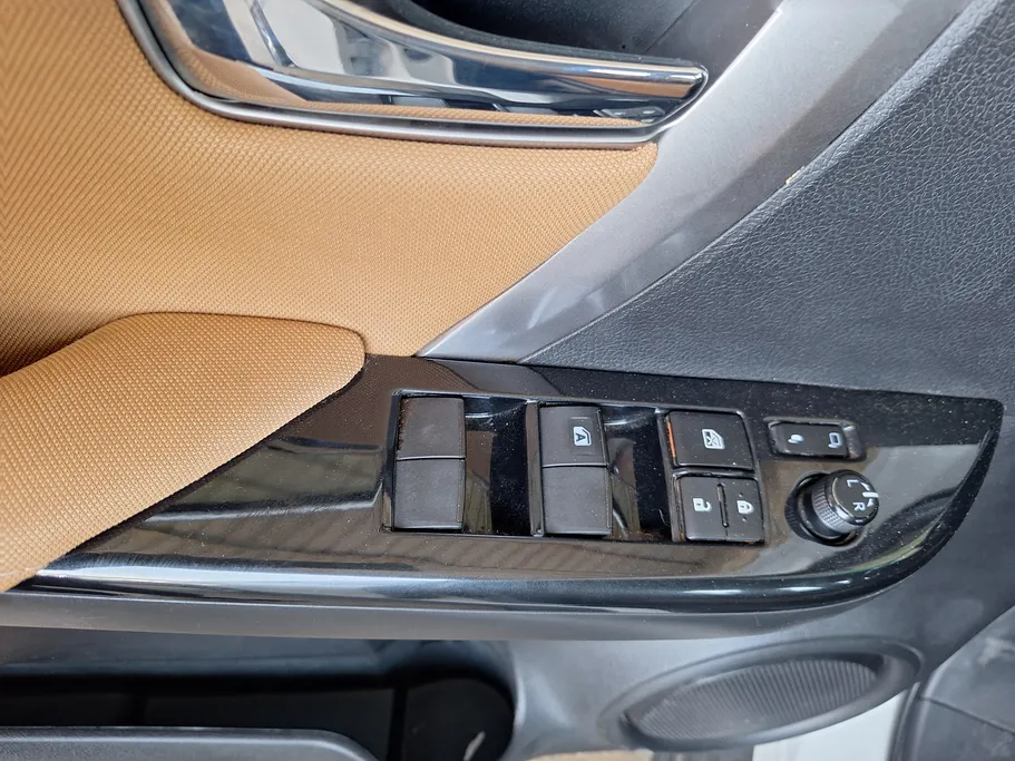 2023 Toyota Fortuner VX 