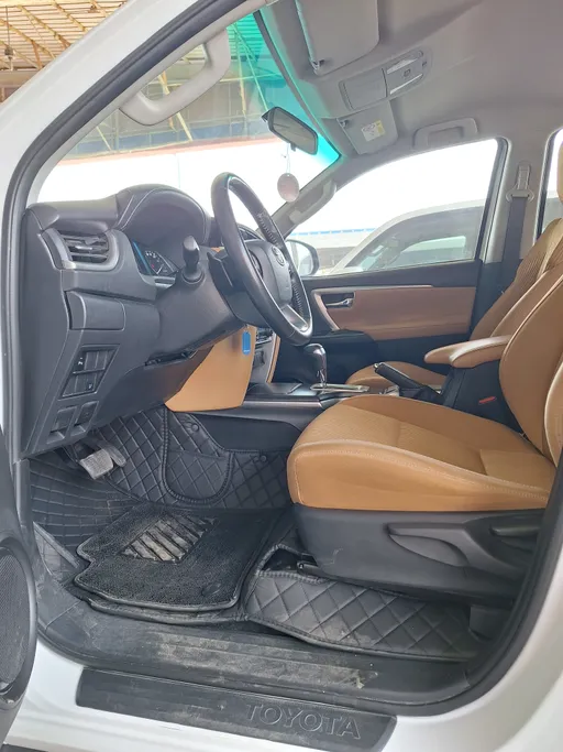 2023 Toyota Fortuner VX 
