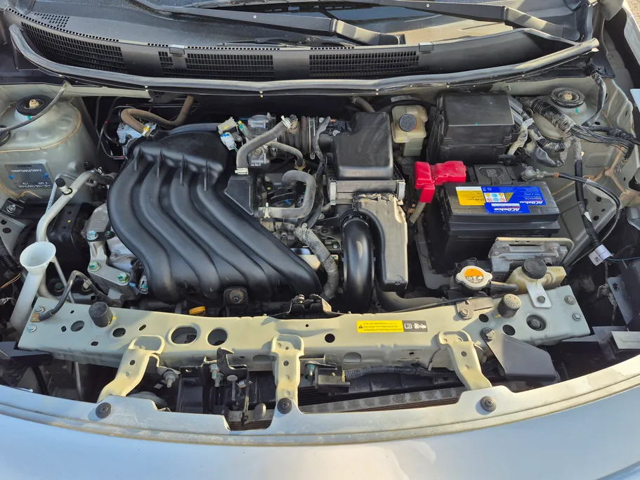 2020 Nissan Sunny SV 